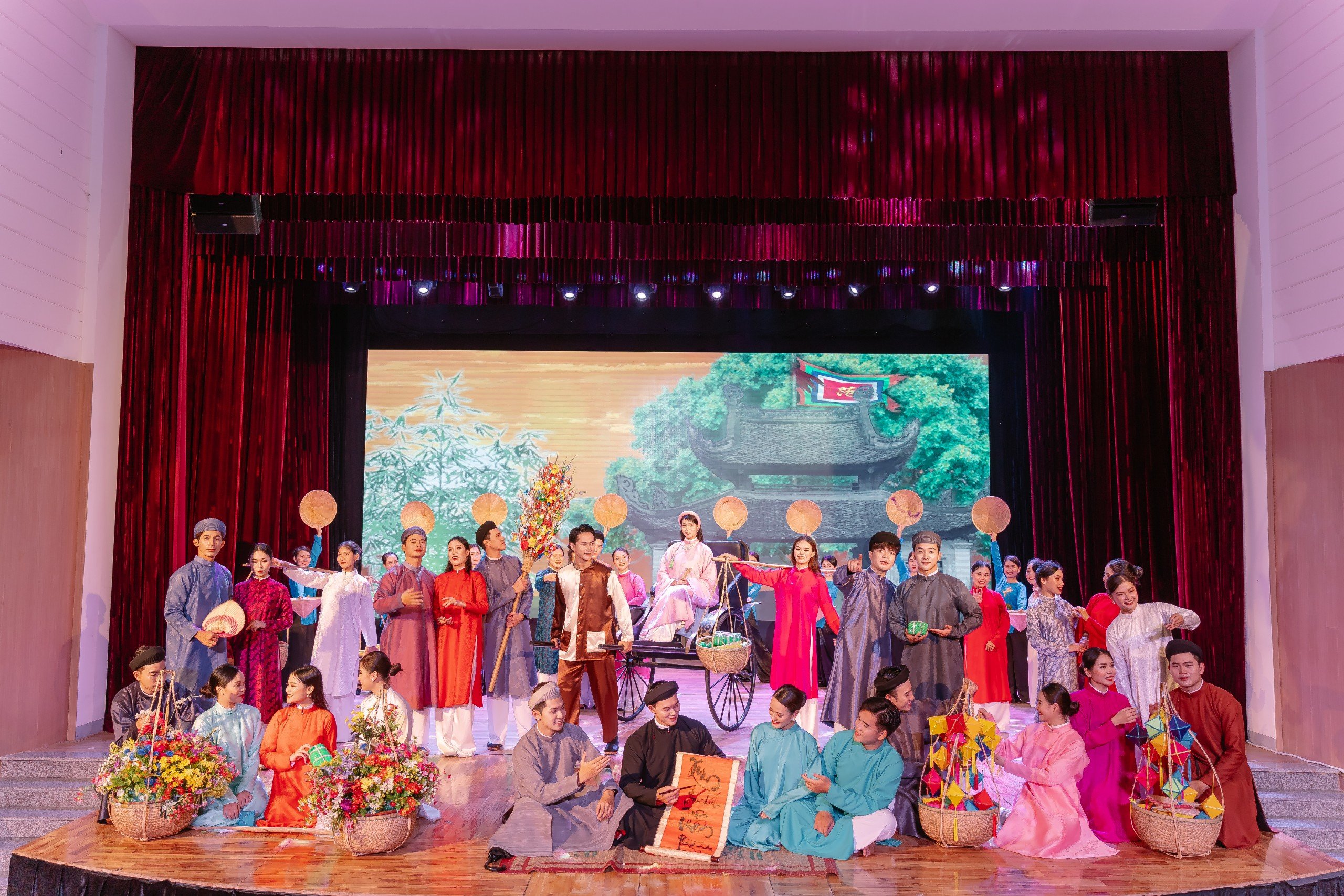 Билет на шоу Ao Dai | Ио Дананг