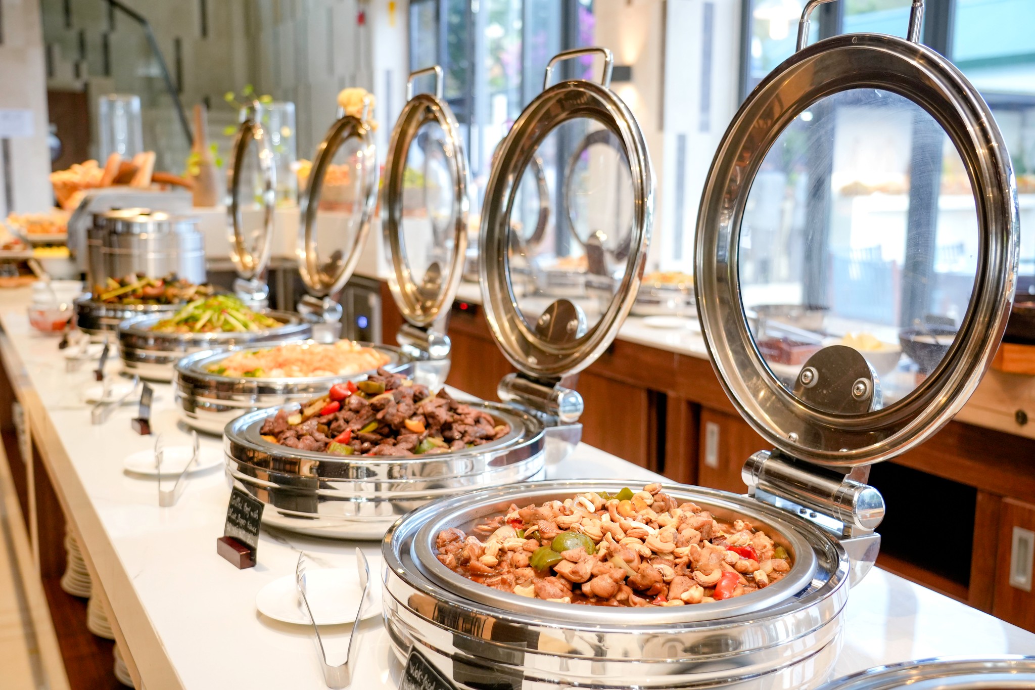 BBQ Буфет-вечеринка в The Yacht - Ambassador Club I Nha Trang