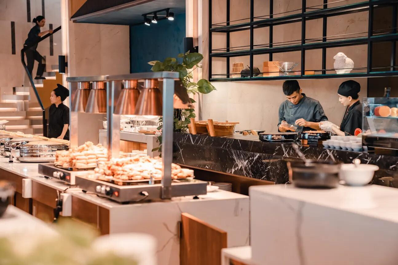 Насладитесь изысканной кухней в All Season Restaurant - Ambassador Club | Nha Trang