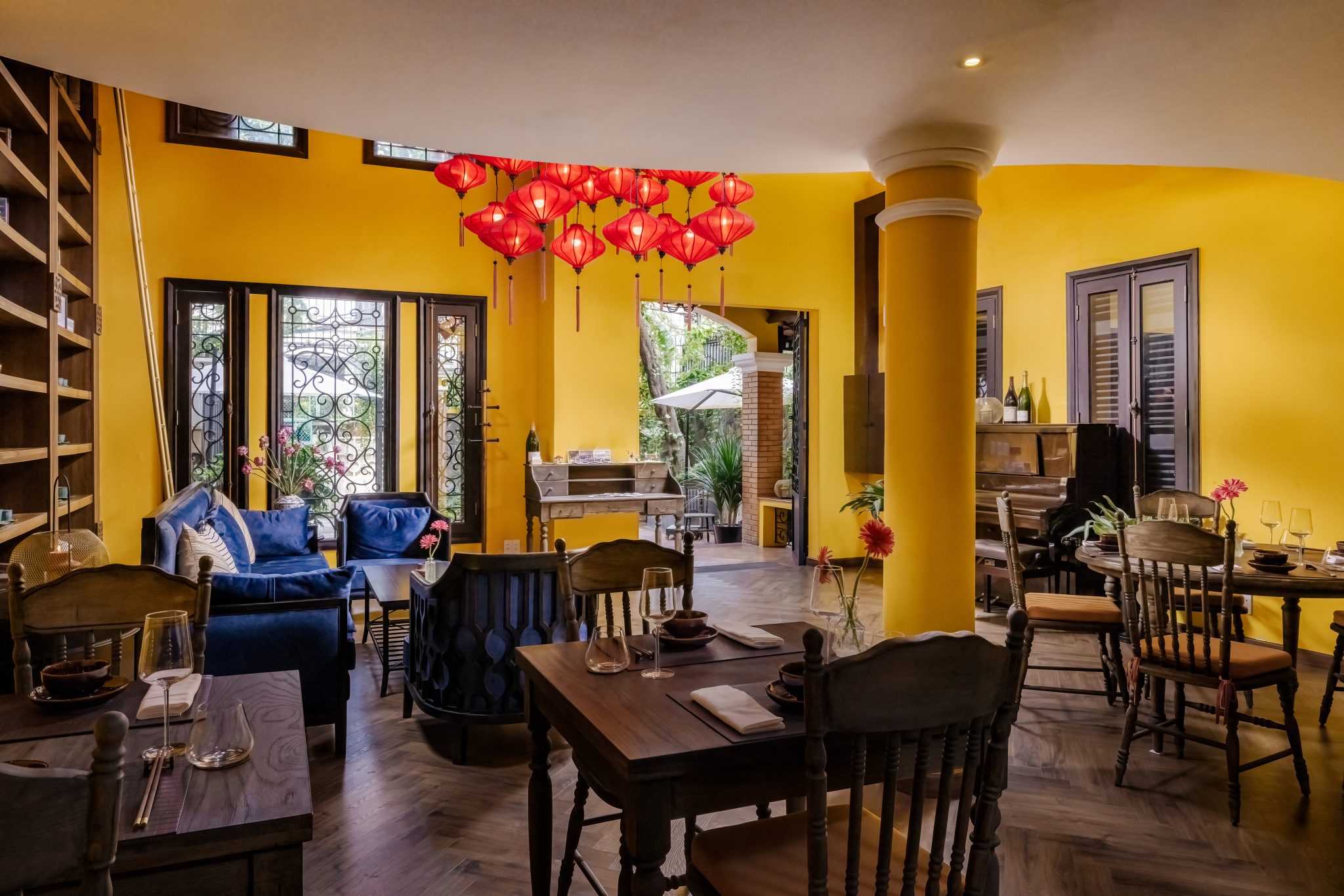 Обеденный опыт в HOME Saigon I Ho Chi Minh City