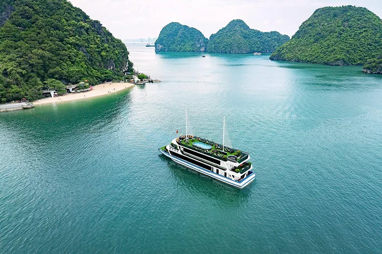 With its calm waters, stunning views Ha Long Bay is a top choice for swimming