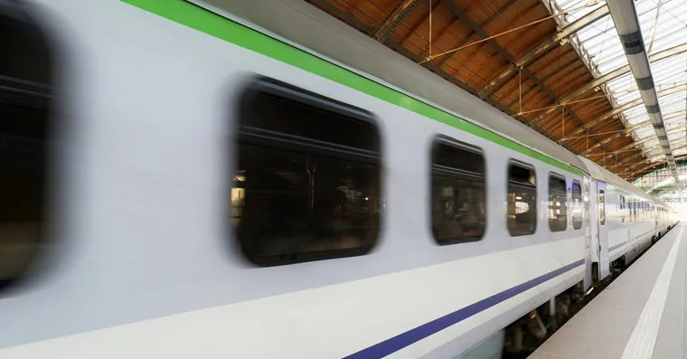 Travel from Hanoi to Nha Trang By Train