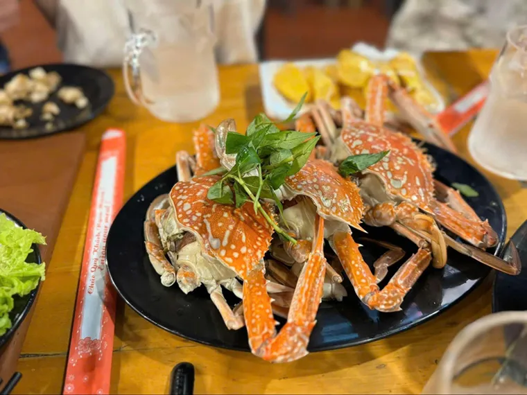 Ham Ninh Sentinel Crab is best food phu quoc