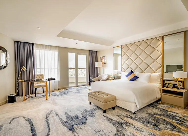 La Vela Saigon Hotel with modern and luxurious architecture