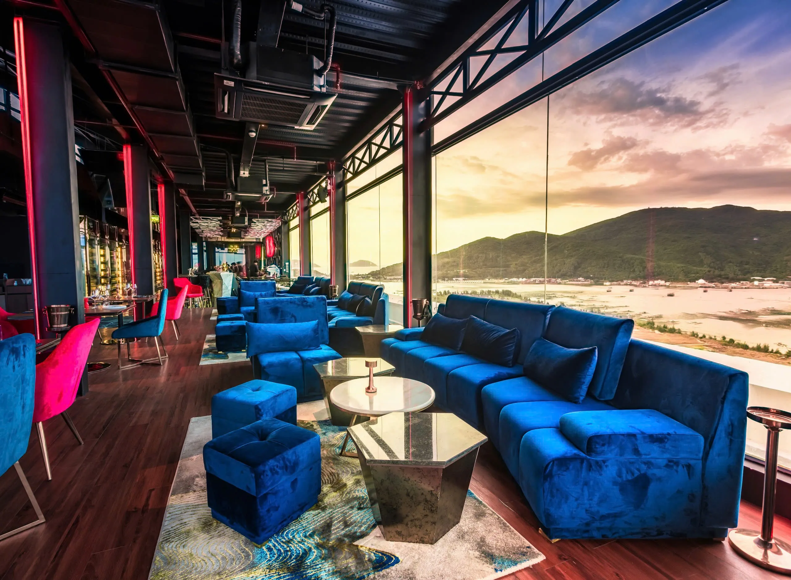 Наслаждение послеобеденным чаепитием в роскошном Wyndham Danang Golden Bay | Дананг