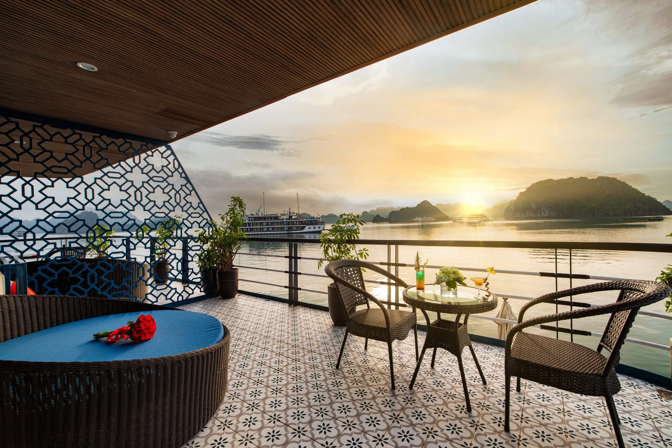 2D1N Tour | 2D1N Retreat в Ha Long и Lan Ha Bay с Doris Cruise 5-star | Ha Long