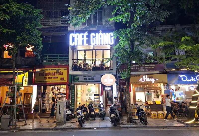 Nguyen Huu Huan Street is a living chronicle of Hanoi's dynamic past