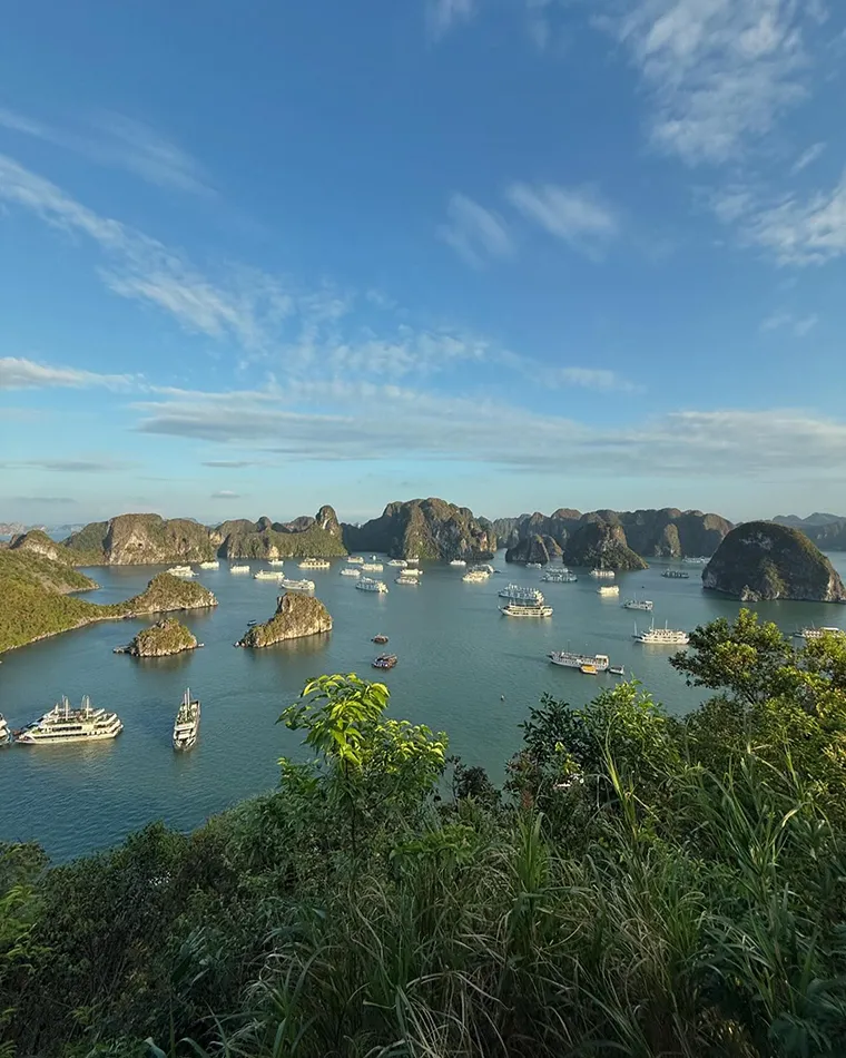 Tourists should check the weather before starting their journey to Ha Long.