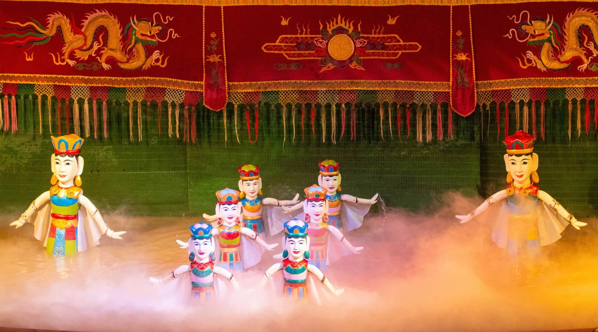 Visitors can learn about water puppetry - a unique traditional art form of Vietnam, right in Saigon. - Photo Source: Facebook Nhà Hát Múa Rối Nước Rồng Vàng - The Golden Dragon Water Puppet Theater