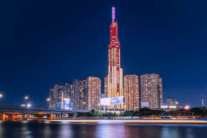 You can see the entire city of Saigon from the Landmark 81 building. - Photo Source: Pexels