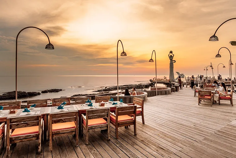 Enjoy the entire sunset with an outdoor party at Ocean Bar & Grill