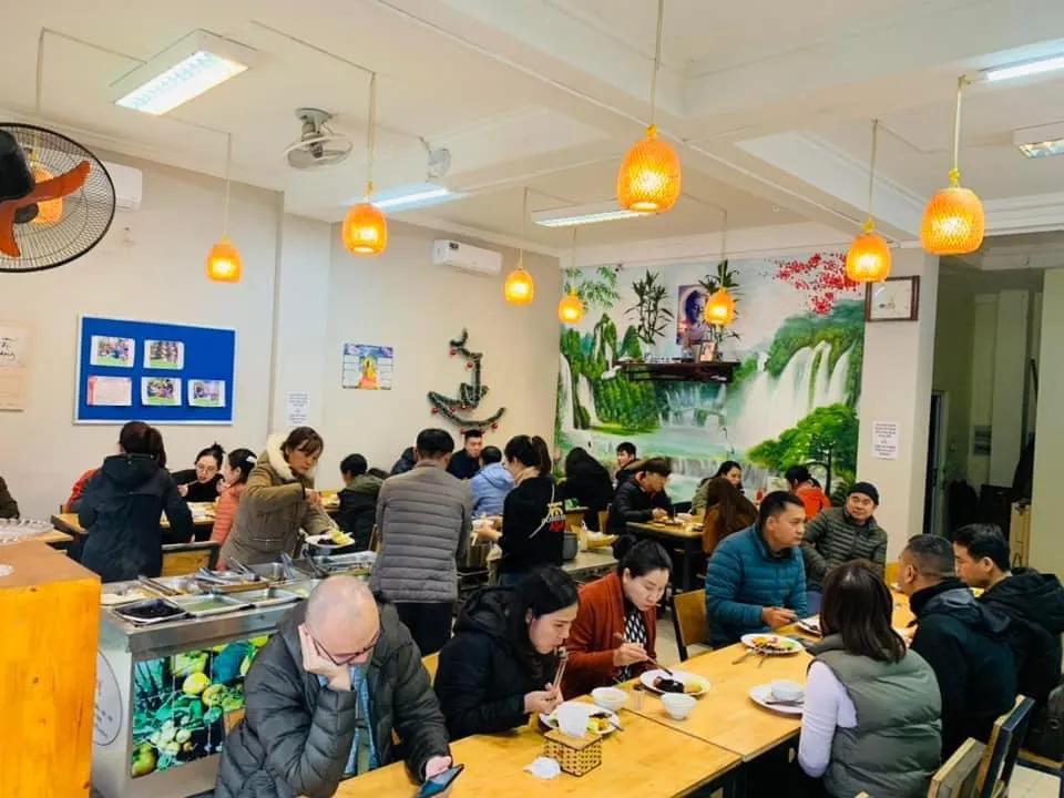 Cozy, fresh, and flavorful plant-based meals - Photo Source: Fanpage Buffet Thảo Tâm Chay