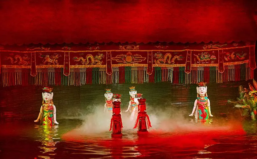 Watch a water puppet show to admire Vietnam's unique folk art form - Image source: Hanoi Department of Culture and Sports