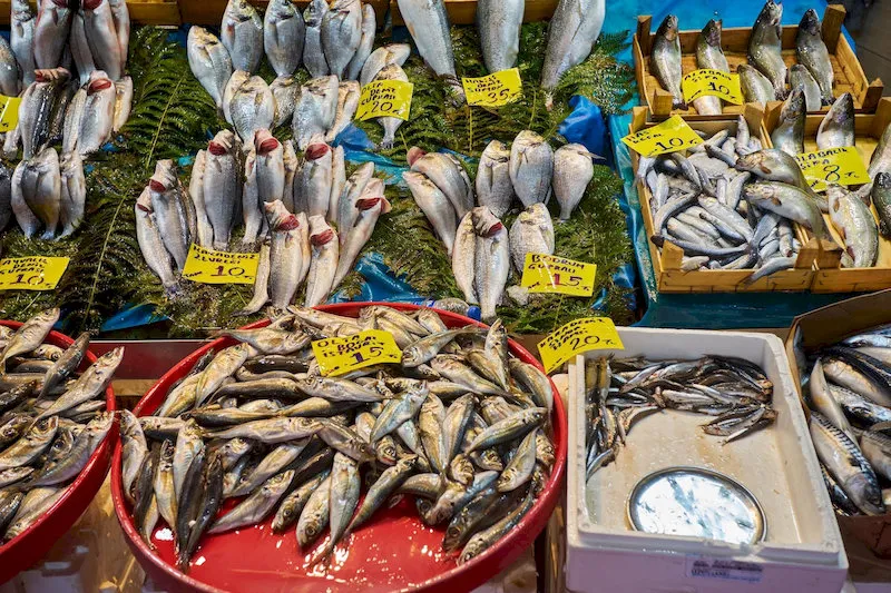 Tho Quang Fish Market is the perfect destination for seafood lovers.