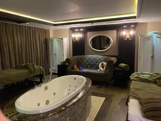 Le Parfum Spa offers a luxurious and peaceful retreat, specializing in rejuvenating treatments designed to refresh both the body and mind. - Photo source: Google Maps