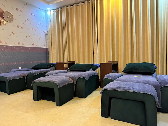 Thu Huong Spa delivers a serene and calming environment, offering a variety of relaxing treatments to revitalize your senses and promote well-being. - Photo source: Google Maps
