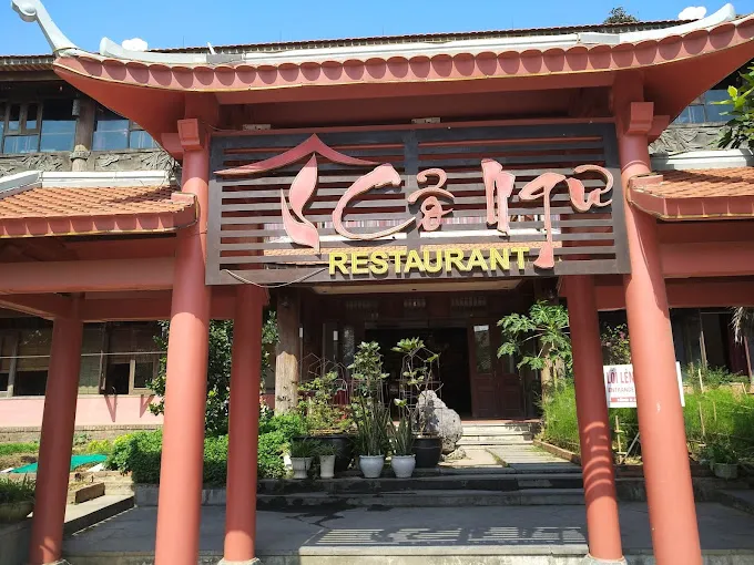 Co Ngu Restaurant offers a charming dining experience with traditional Vietnamese flavors. - Photo source: Google Maps