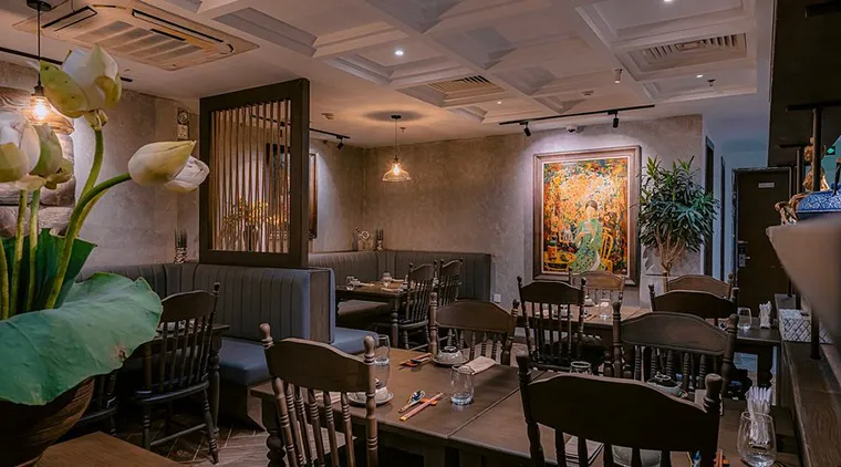 Luxurious space at Mammom Restaurant