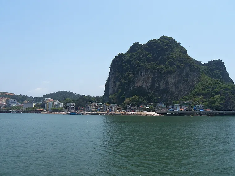 Poem Mountain in Ha Long City offers breathtaking views, cultural significance, and historical depth