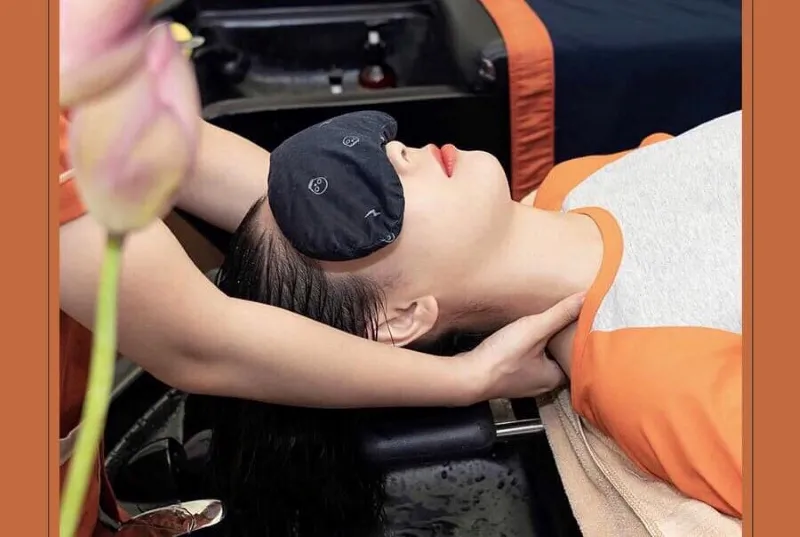 Specializing in Japanese therapies and detoxifying salt treatments, Osum provides unique wellness-focused massage services - Photo Source: Osum Spa