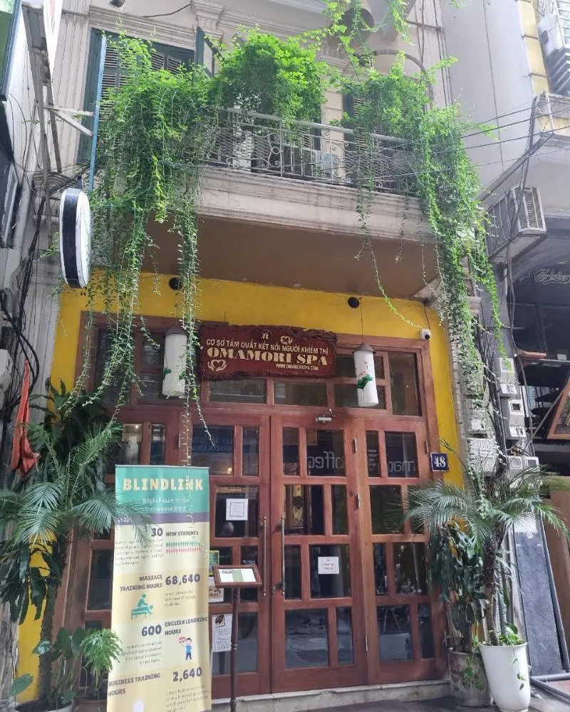 A socially conscious spa known for employing visually impaired therapists and offering expertly delivered, affordable massages with a no-tipping policy - Photo Source: Fanpage Omamori Spa