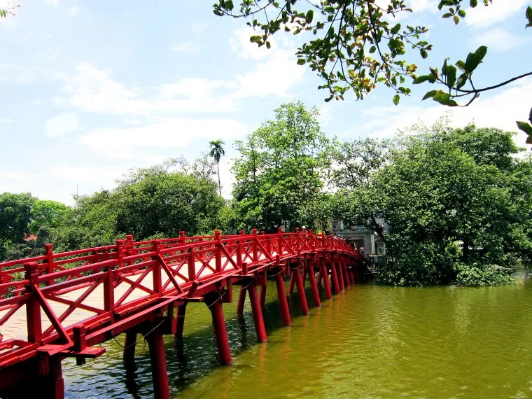 Deeply embedded in folk culture and symbolism, the bridge embodies Hanoi’s spiritual life, historical memory, and aesthetic ideals - Photo Source: Wikipedia