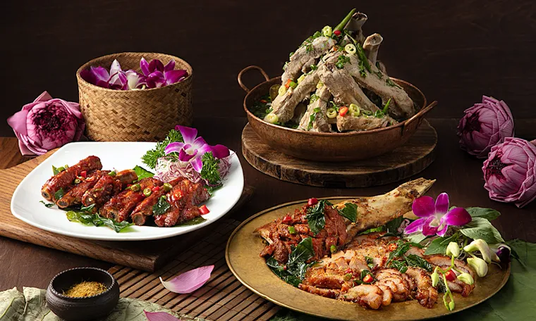 Thai Street Food serves familiar snacks and main dishes commonly found in Thailand