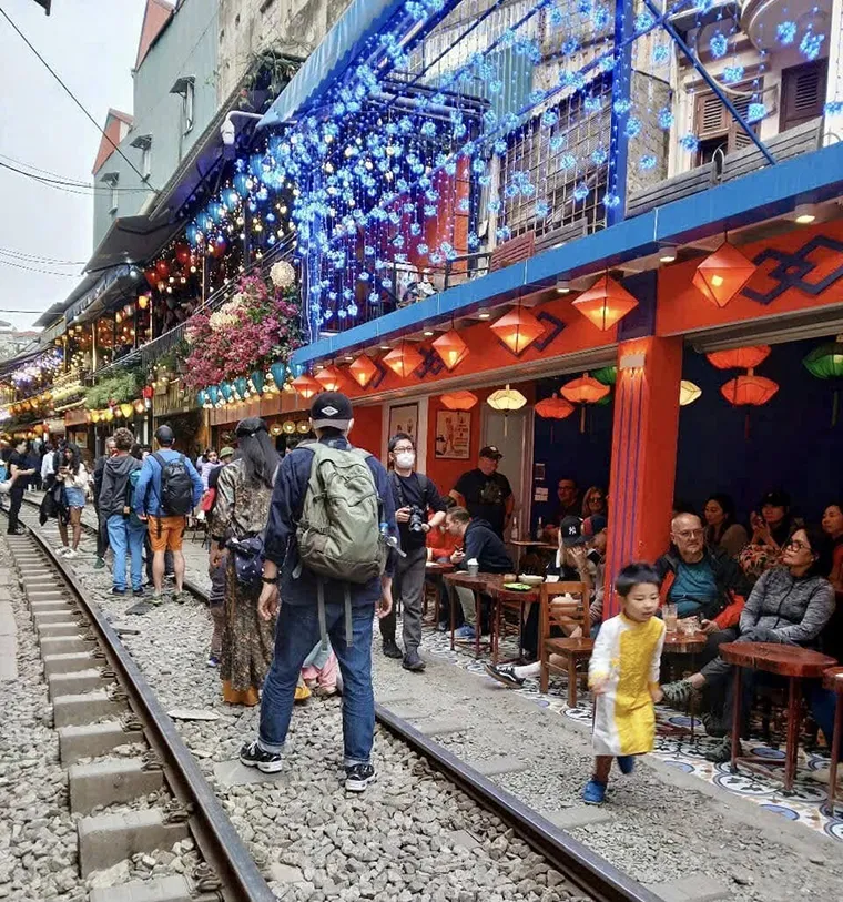 Railway Cafe Hanoi offers unique experiences found only in Hanoi