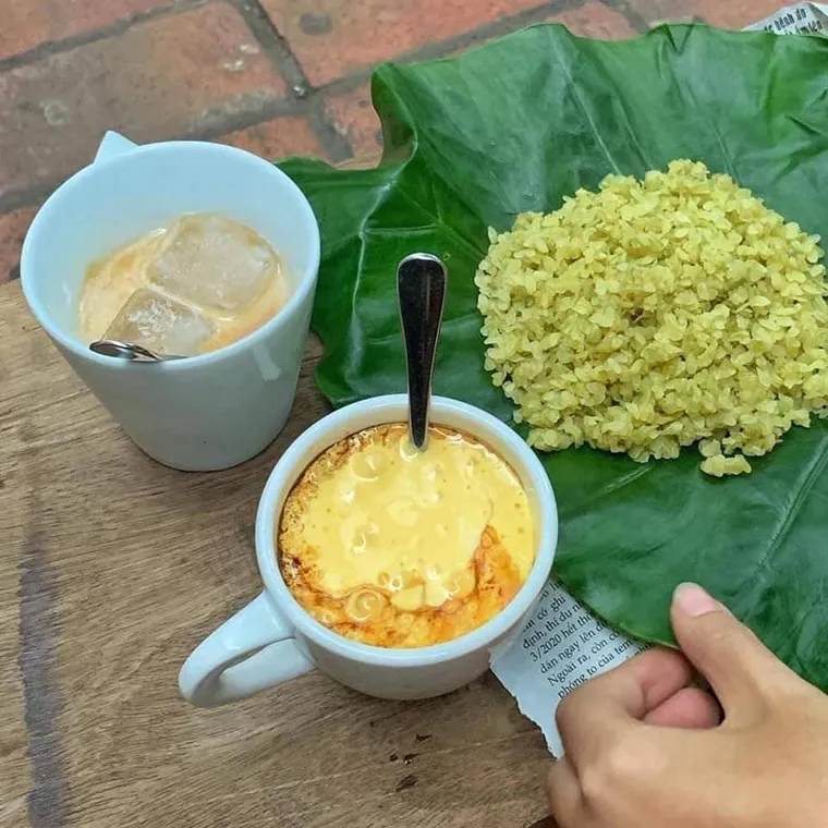Egg coffee (Ca phe trung)