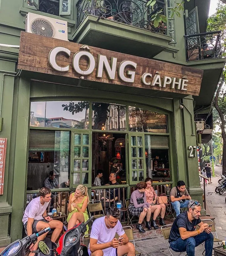 Cộng Cafe - Retro-style café famous for its coconut coffee