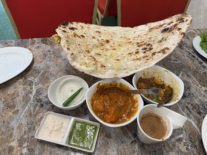 Dive into the rich and aromatic world of North Indian cuisine at Grills & Gravy