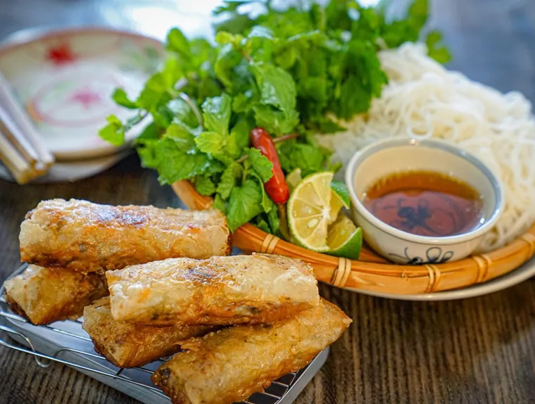 Tips on finding the best vegetarian pho in Hanoi