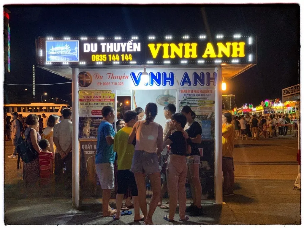 Experience the Han River with Vinh Anh Cruise | Da Nang
