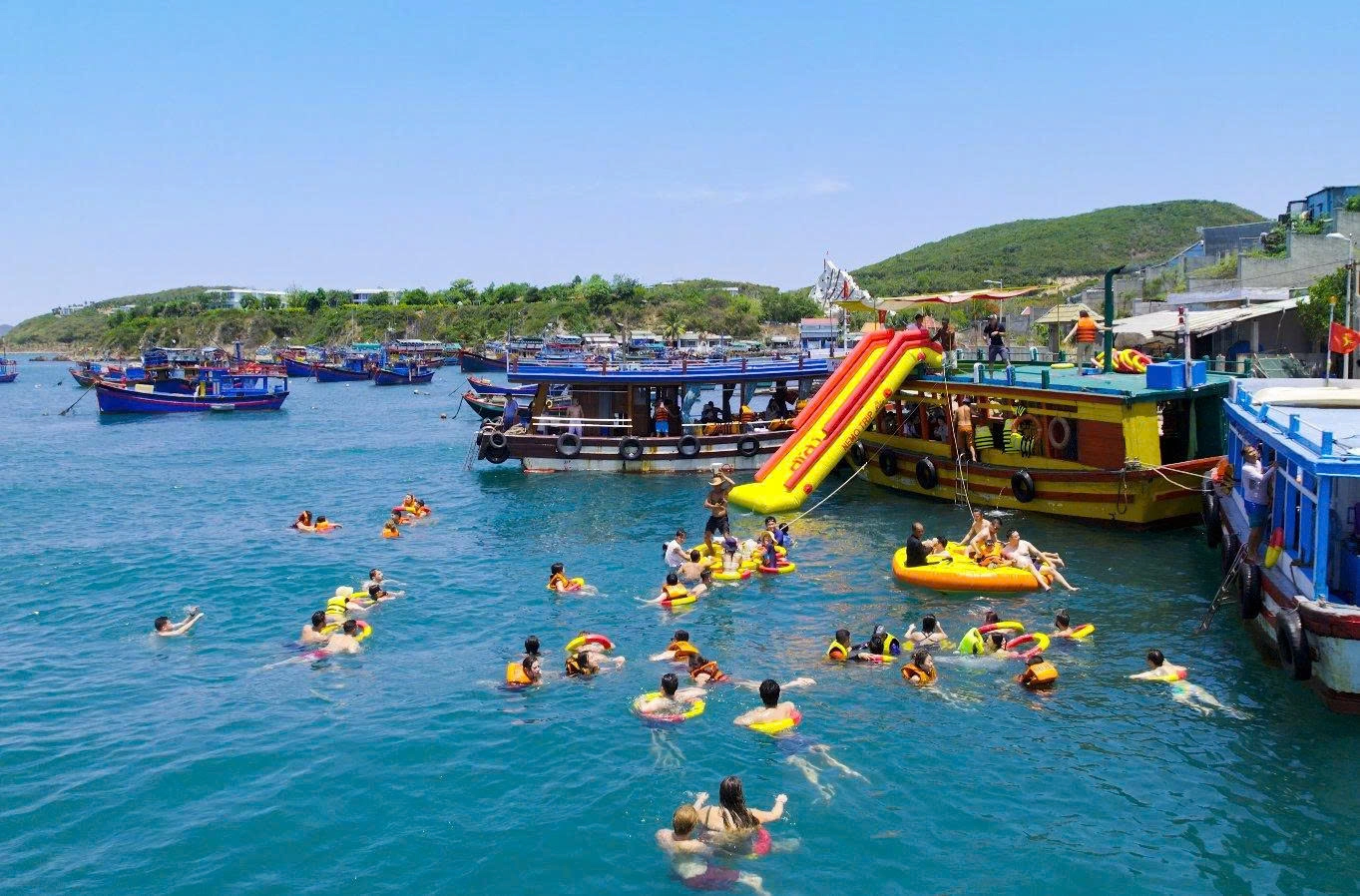 Однодневный тур | NEMO TRIP: дайвинг & плавучая вечеринка Crazy Party | Нячанг