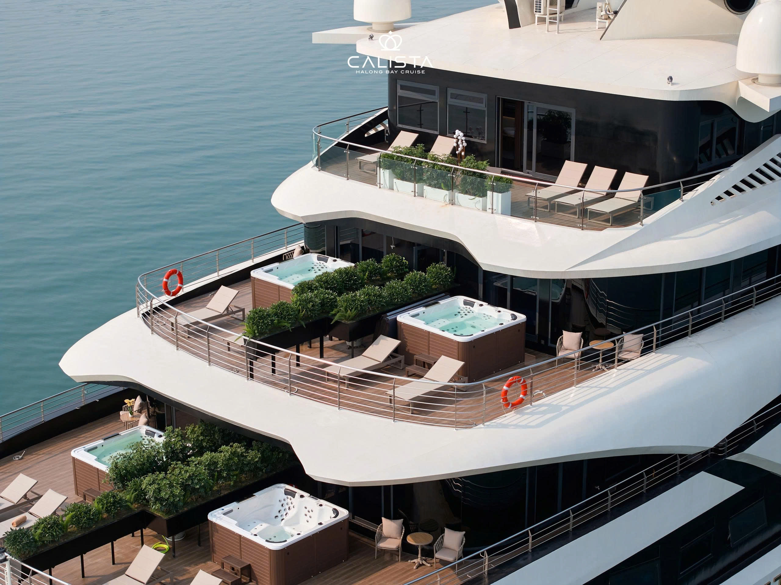 Tour 2N1Đ | Luxury Relaxation Experience on Ha Long Bay with 6* Calista Cruise | Ha Long