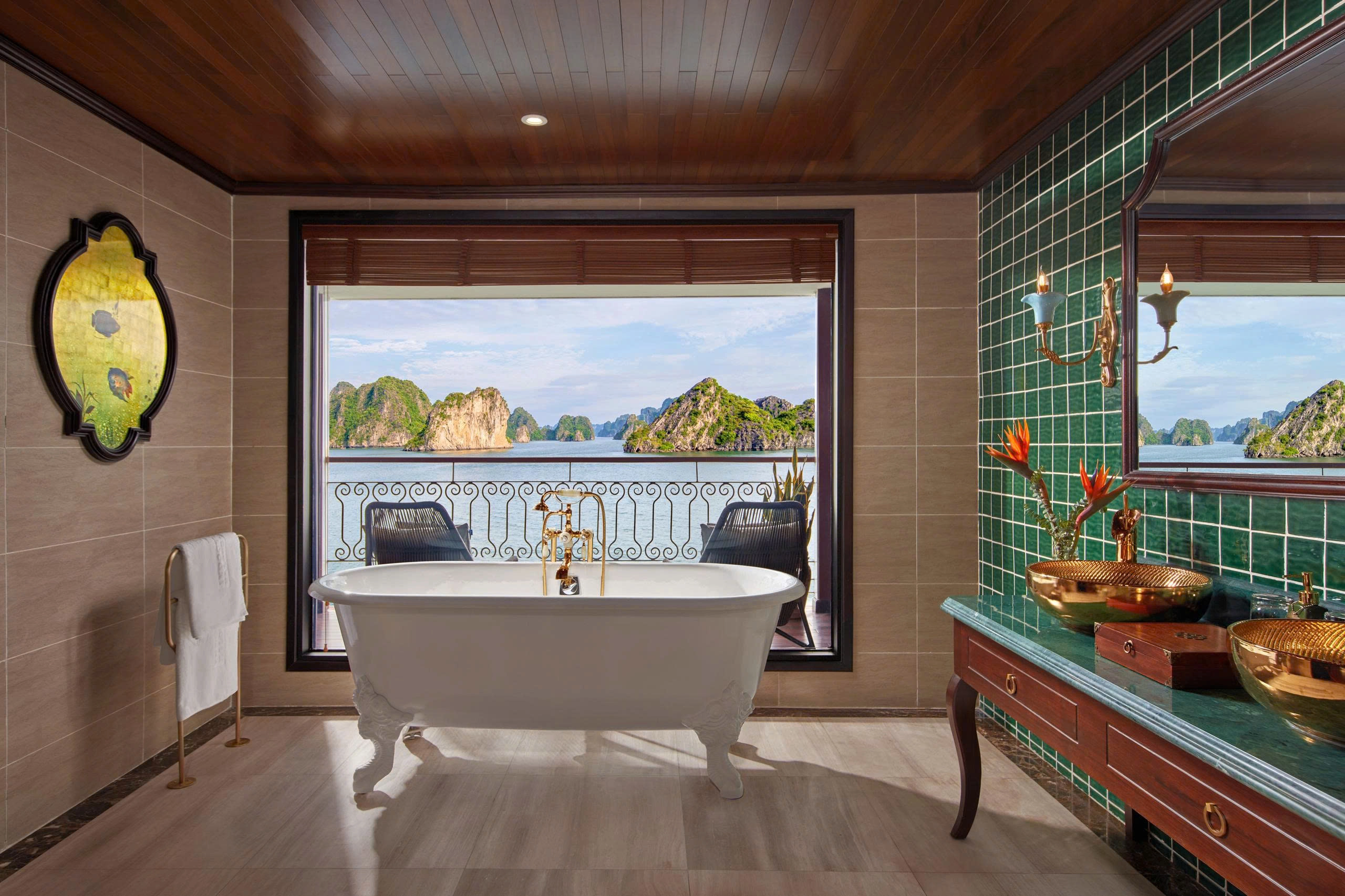 Tour 2N1Đ | Stay on Halong Bay with Indochine Premium 5* Cruise | Halong