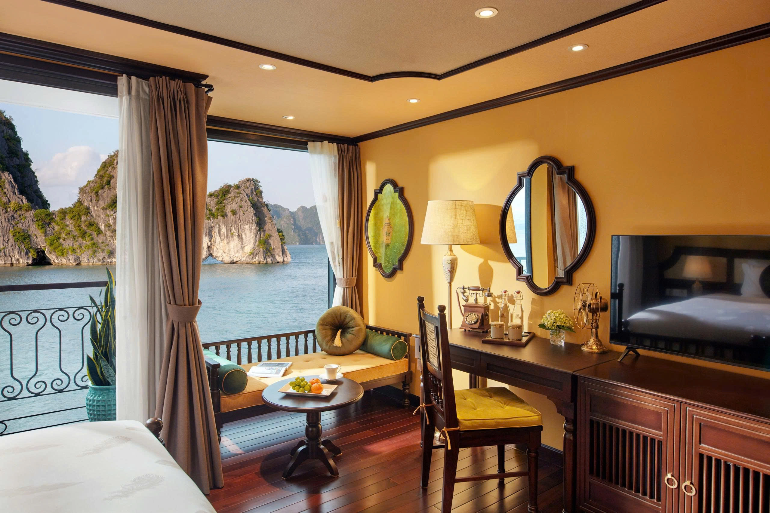 Tour 2N1Đ | Stay on Halong Bay with Indochine Premium 5* Cruise | Halong