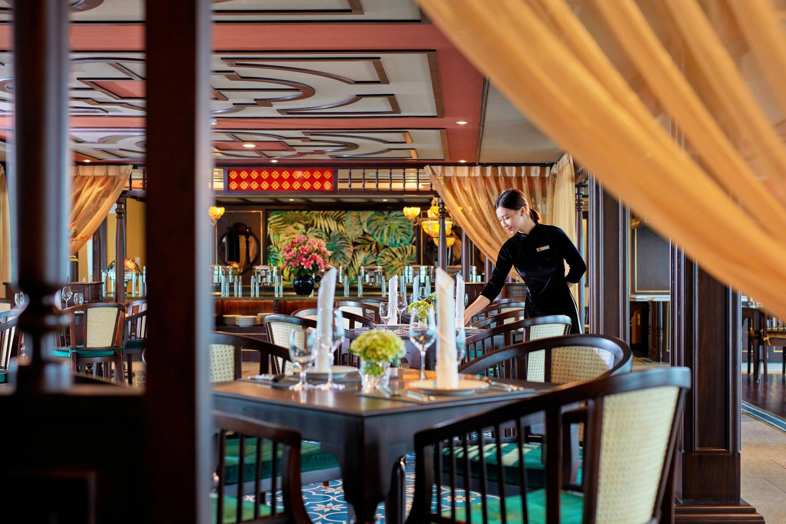 Tour 2N1Đ | Stay on Halong Bay with Indochine Premium 5* Cruise | Halong