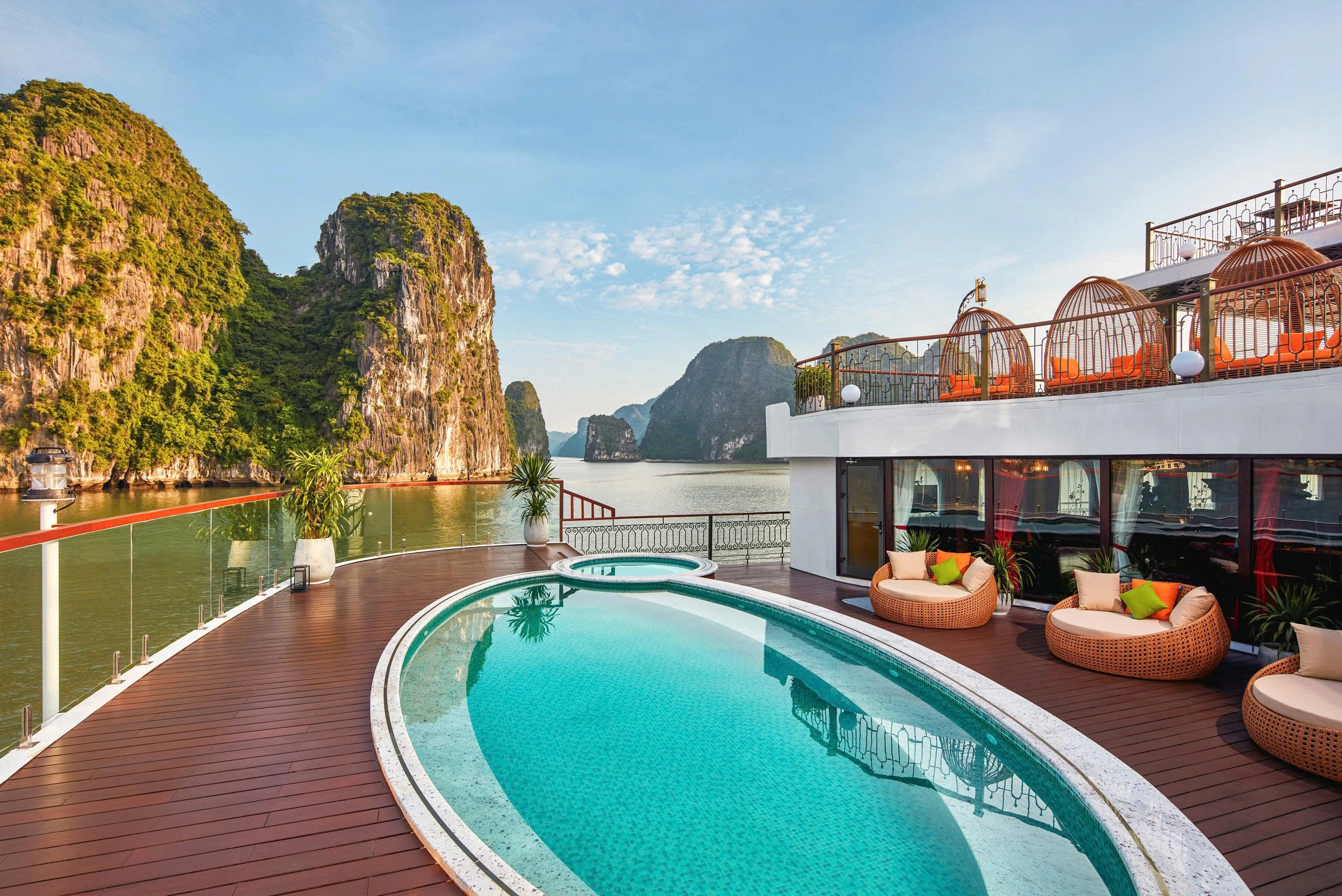 Tour 2N1Đ | Stay on Halong Bay with Indochine Premium 5* Cruise | Halong