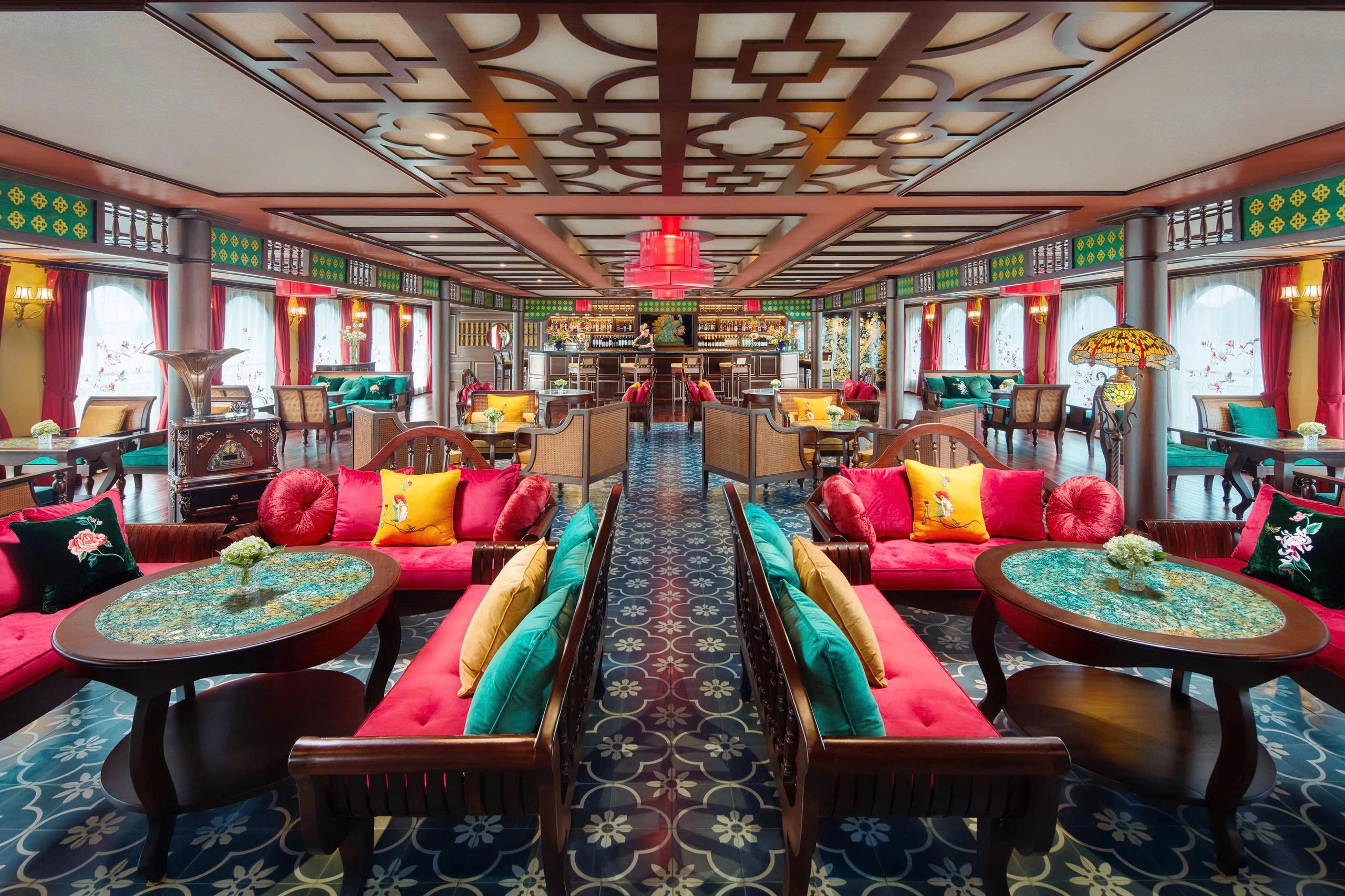 Tour 2N1Đ | Stay on Halong Bay with Indochine Premium 5* Cruise | Halong