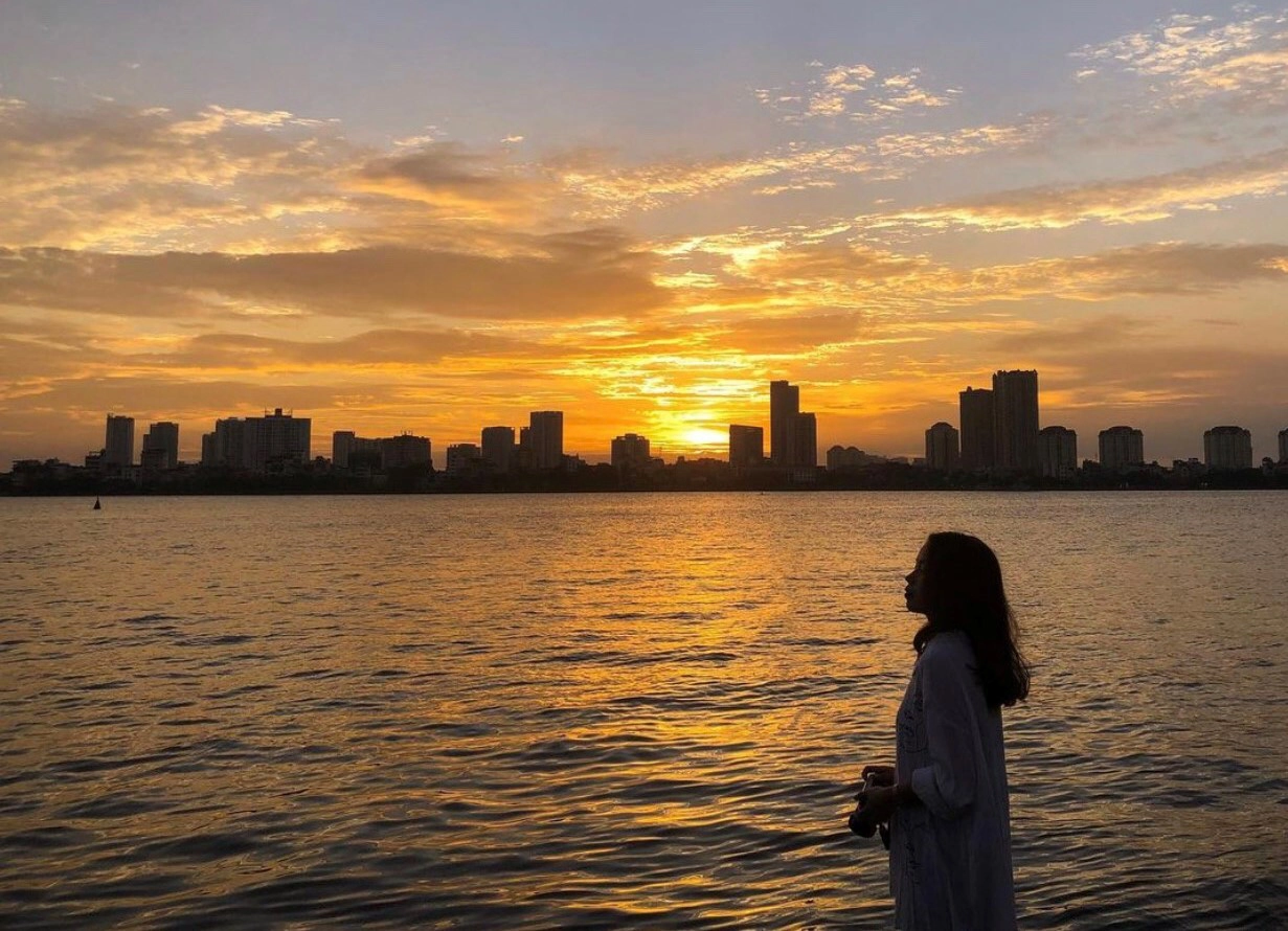 Day Tour | 3-Hour Unforgettable Sunset Viewing Experience in Hanoi | Hanoi