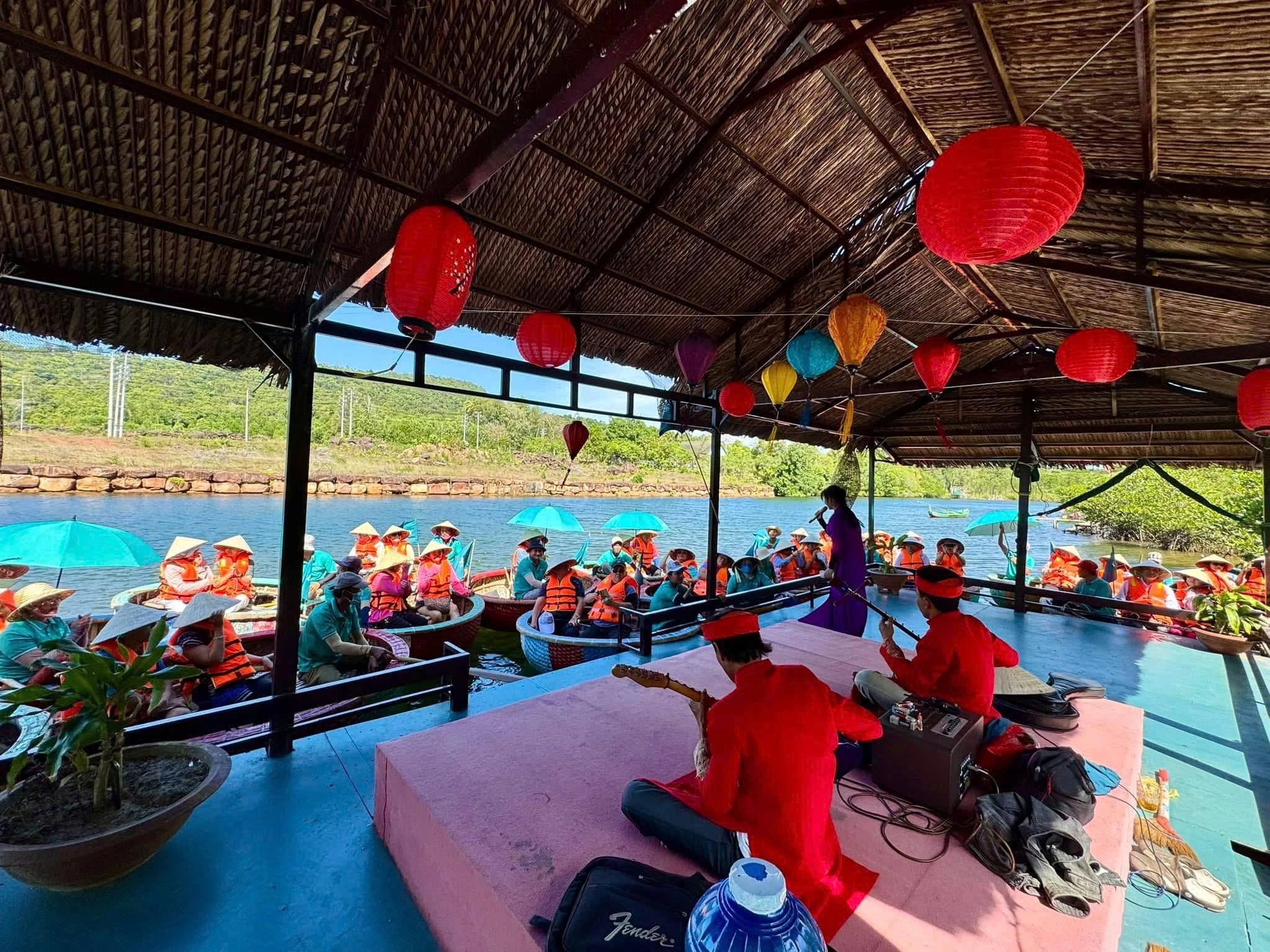 Experience Floating Basket Boat Ride on Cua Can River | Phu Quoc