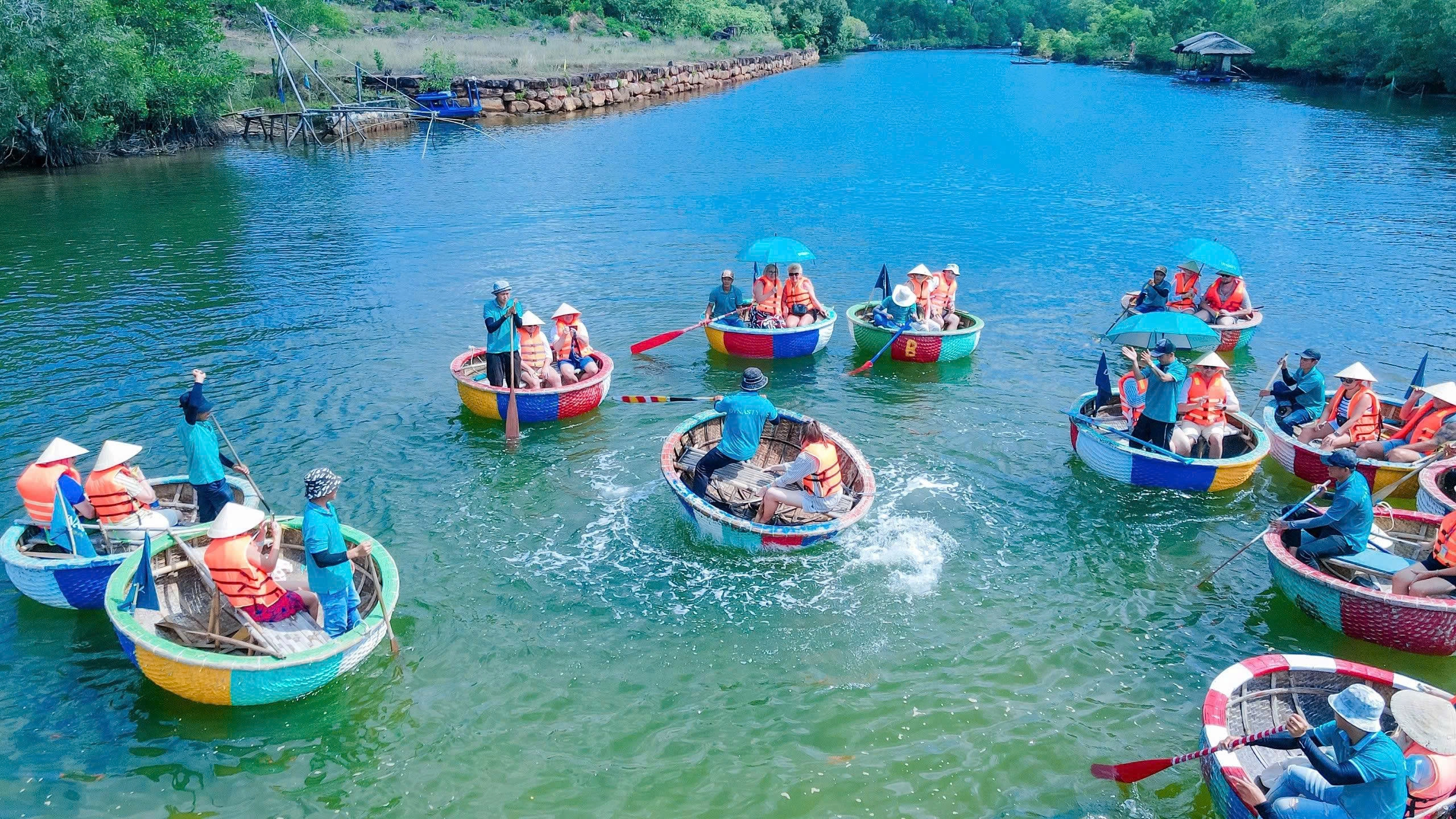 Experience Floating Basket Boat Ride on Cua Can River | Phu Quoc