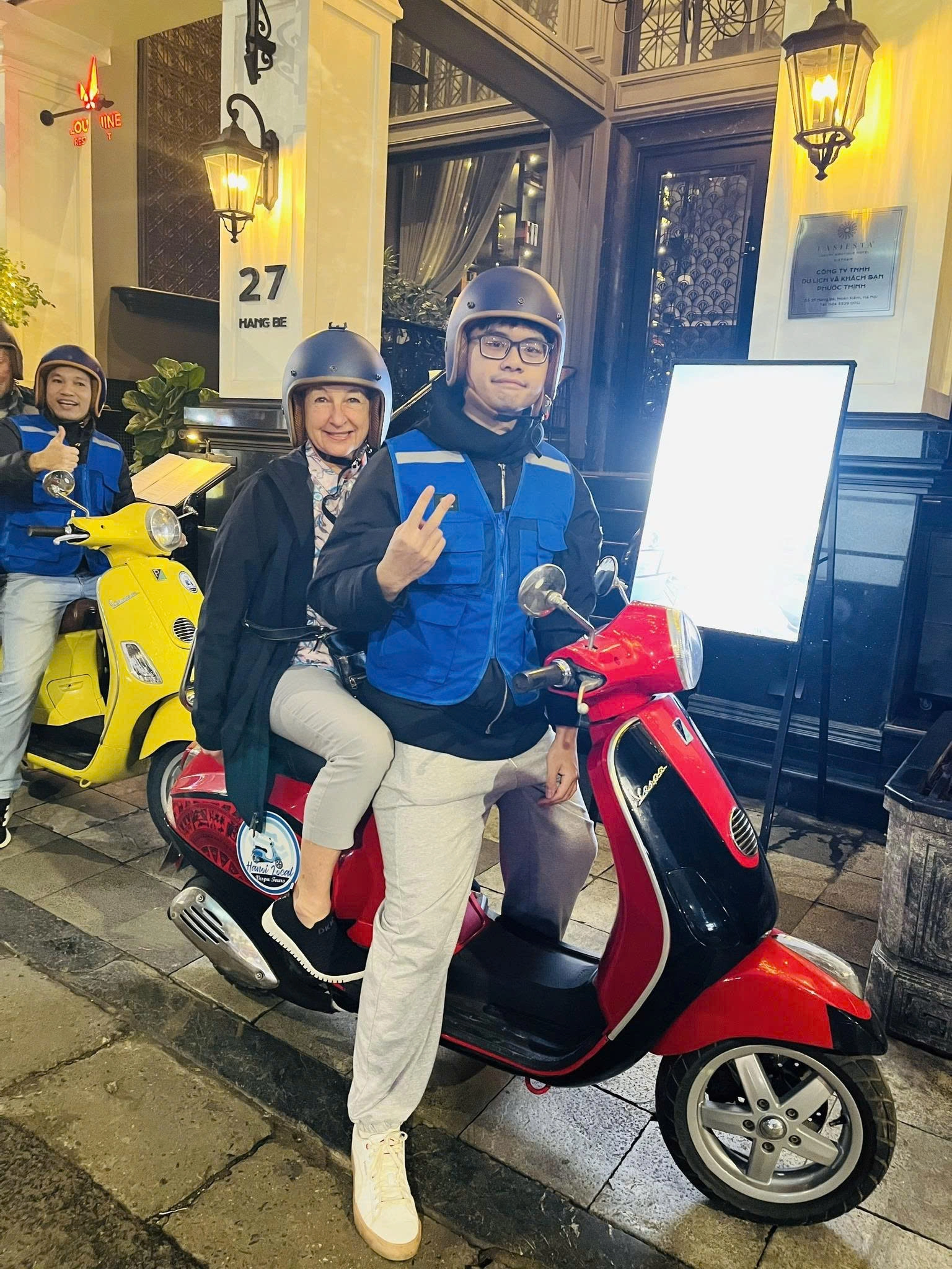 Night Tour | Explore Hanoi at Night by Vespa (4 Hours) with Street Food & Drinks + Lively Night Atmosphere + Exciting Trip | Hanoi