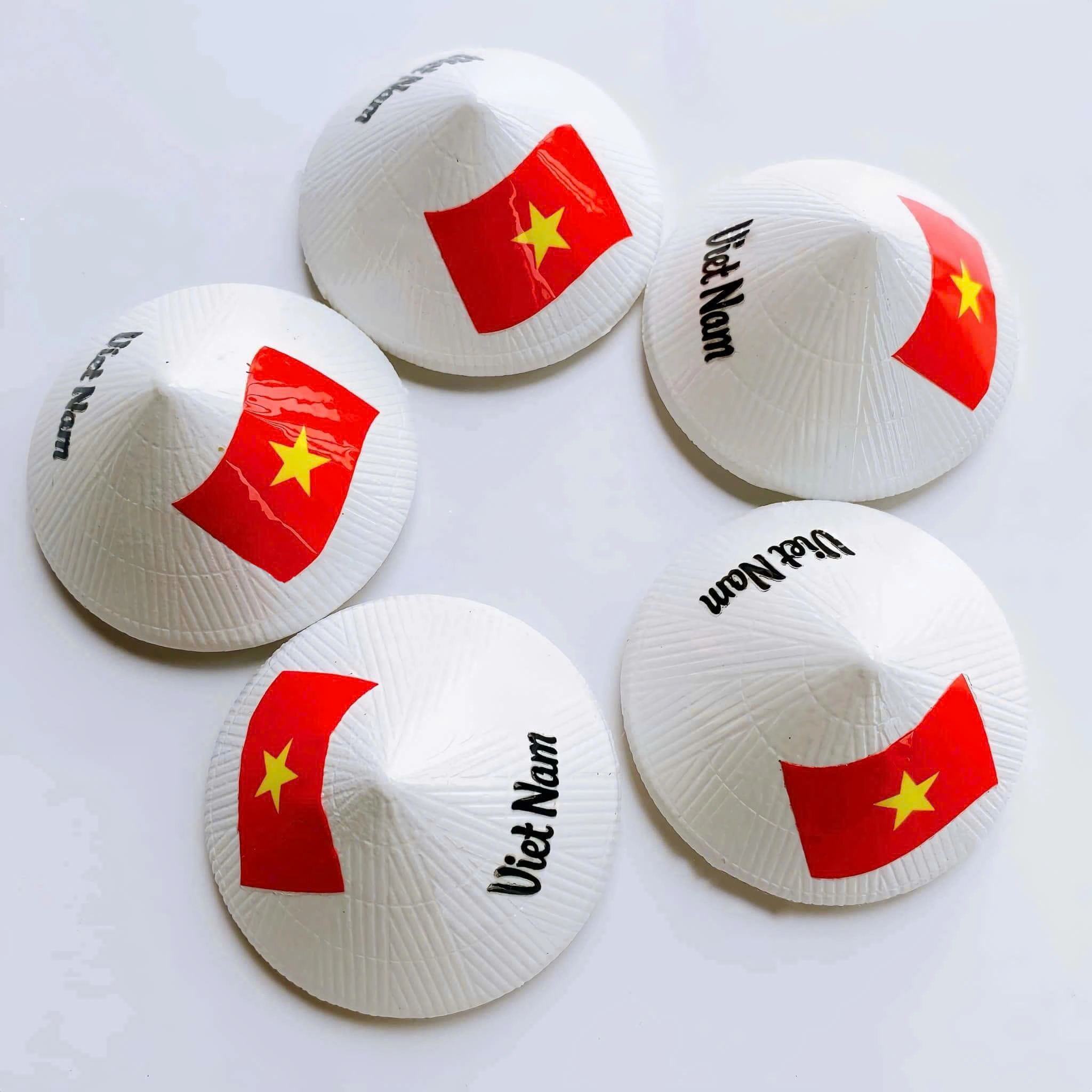 Conical Hat Decorative Magnet