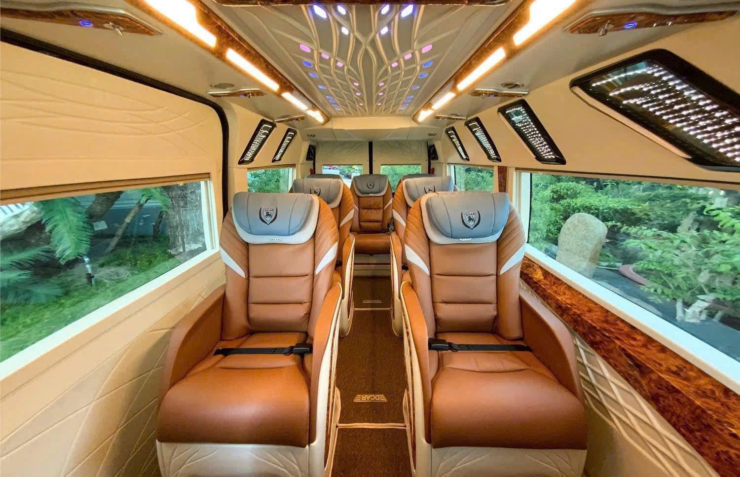 Hanoi - Pu Luong Round-Trip Limousine Van Service