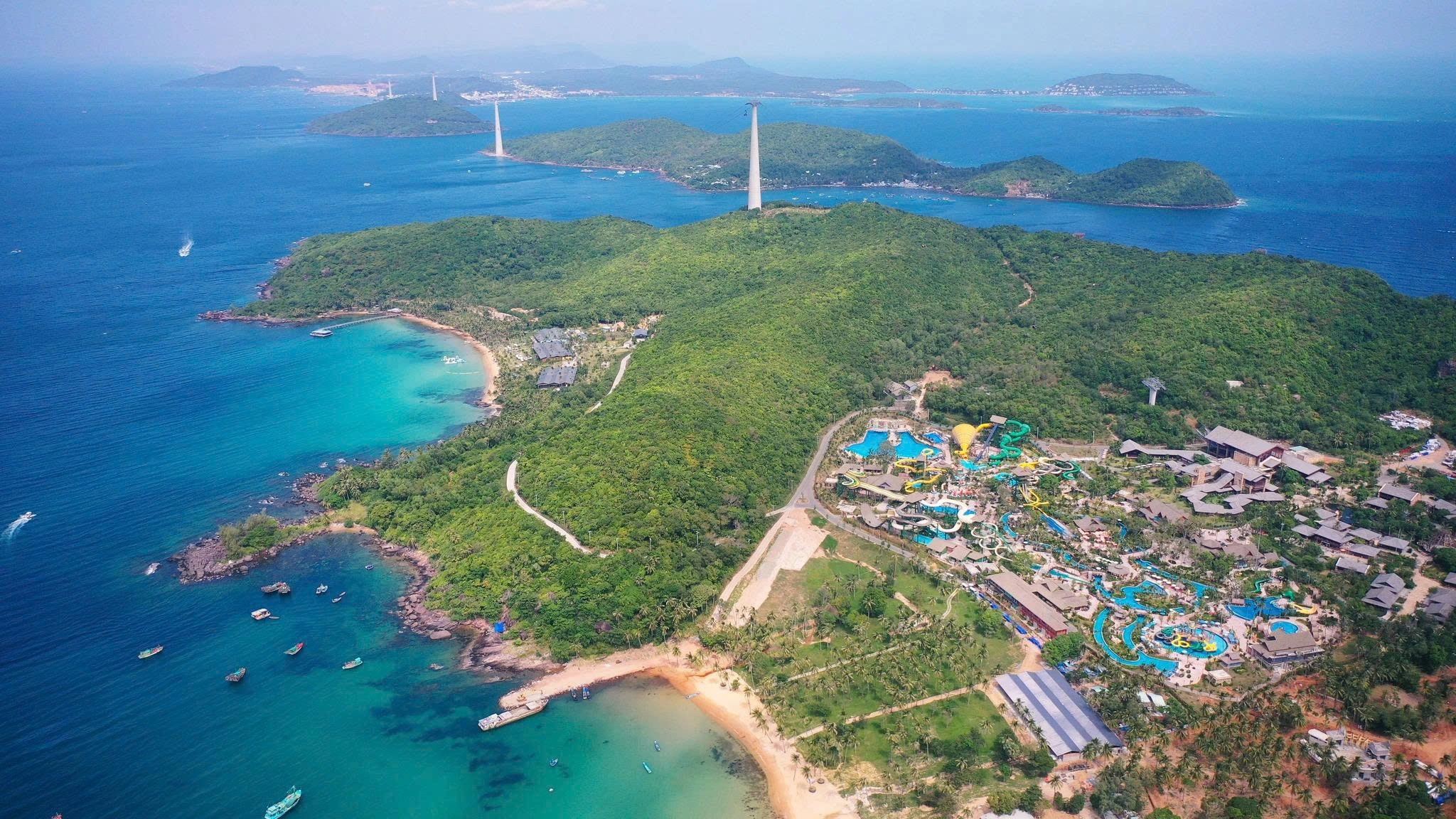 Day Tour | 3-island discovery and cable car experience by boat | Phu Quoc