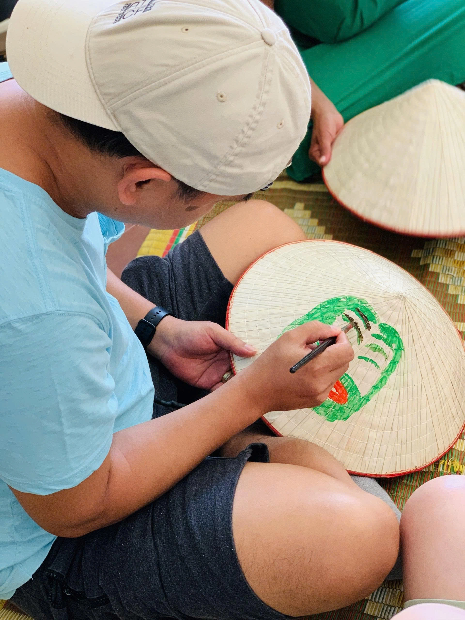 Day Tour | Full-day visit to Vietnamese traditional craft villages: Chuong Village, Ha Thai Village, Quang Phu Cau Village | Departs from Hanoi