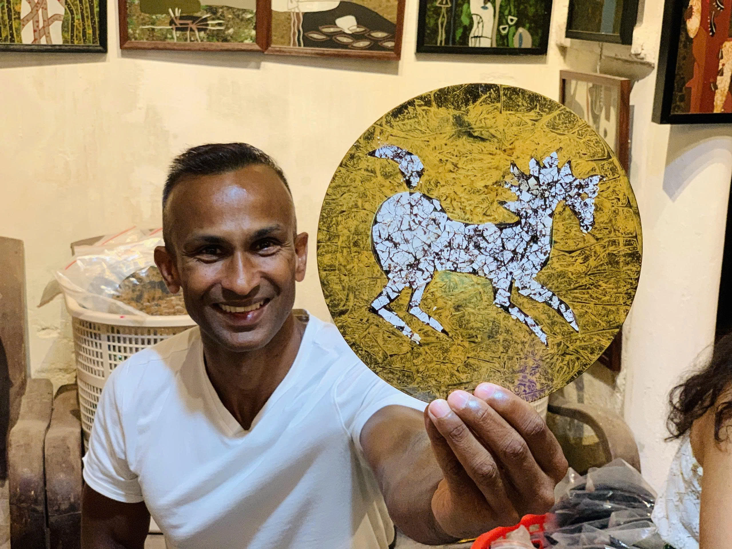 Day Tour | Full-day visit to Vietnamese traditional craft villages: Chuong Village, Ha Thai Village, Quang Phu Cau Village | Departs from Hanoi