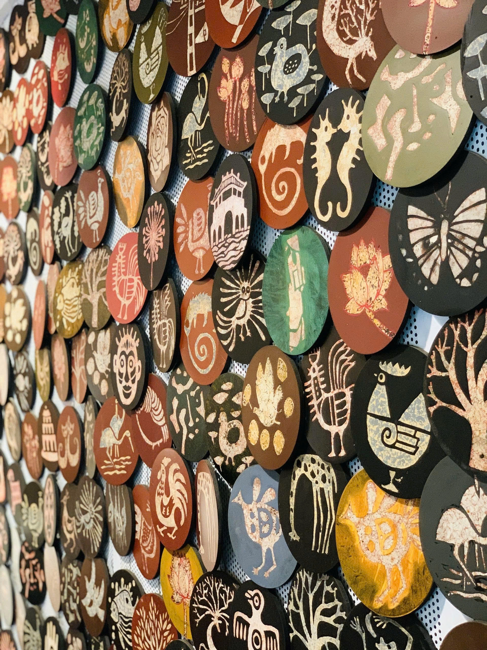 Day Tour | Full-day visit to Vietnamese traditional craft villages: Chuong Village, Ha Thai Village, Quang Phu Cau Village | Departs from Hanoi